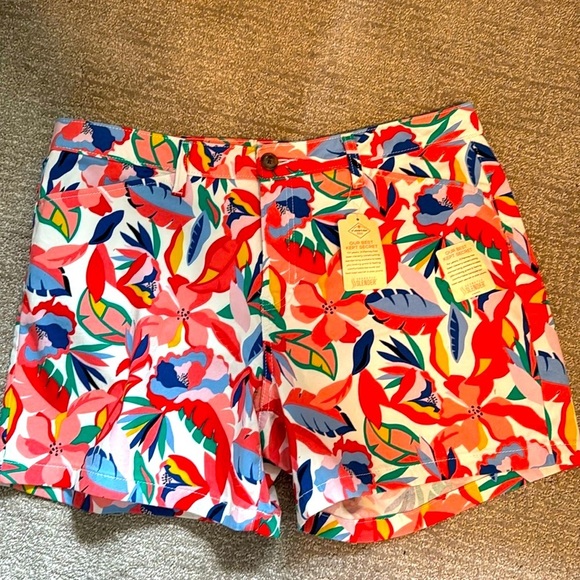NWT St. John's Bay Floral 5" Shorts Womens 16 Tropical Cotton stretch Beach Soft - Picture 1 of 14